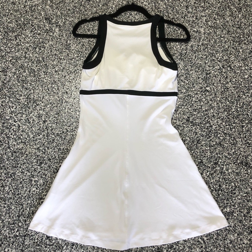 Nike ✦ Dri-Fit White Tennis Dress (M) - Picture 2 of 8